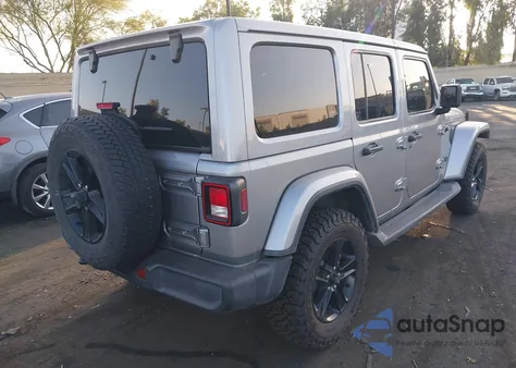 2021 Jeep Wrangler Unlimited Sahara Altitude 4X4 z USA, uszkodzony, nr VIN 1C4HJXEG9MW522241